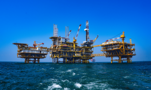 我国海上最大油田产量创历史新高，年产油气突破4000万吨